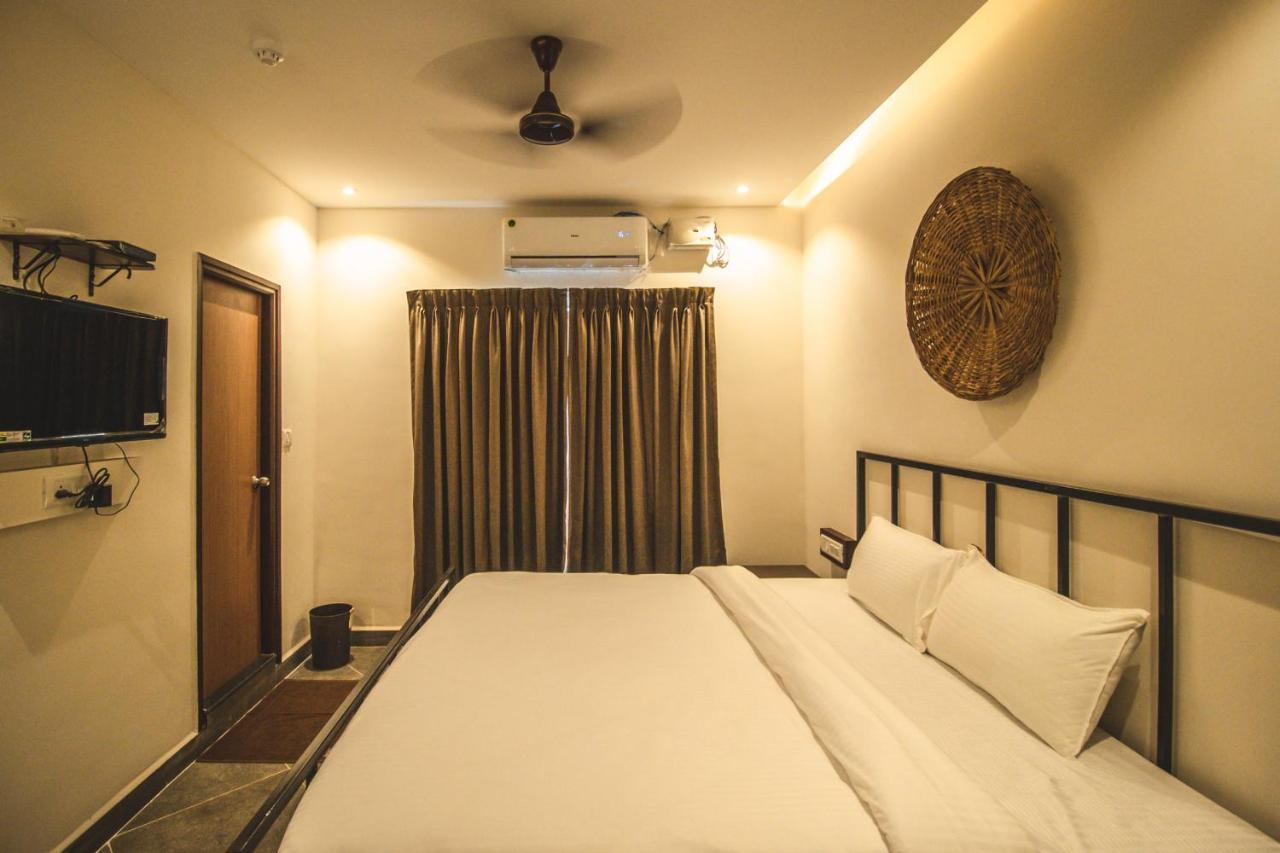 Amber Rooms Porvorim Exterior foto